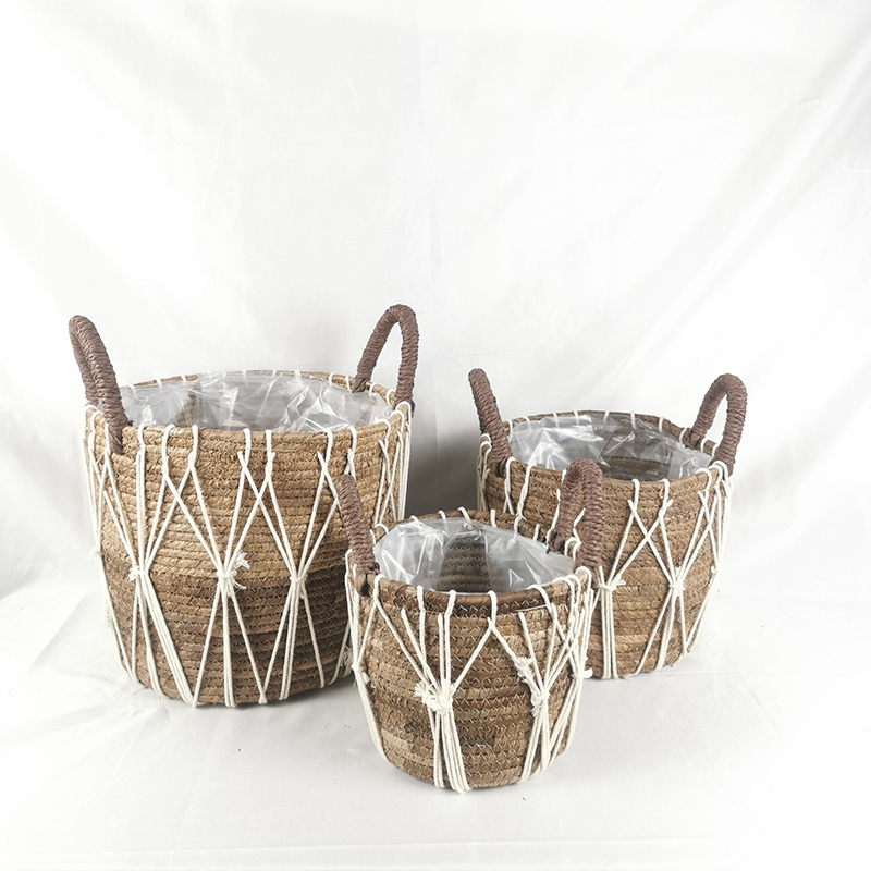  GRASS PRODUCTS