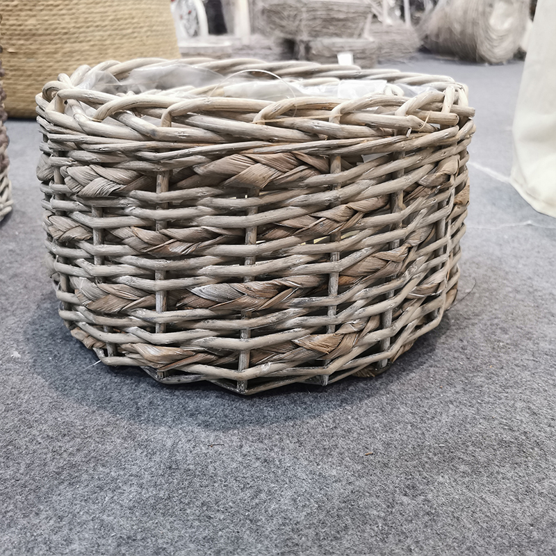 WILLOW PRODUCTS
