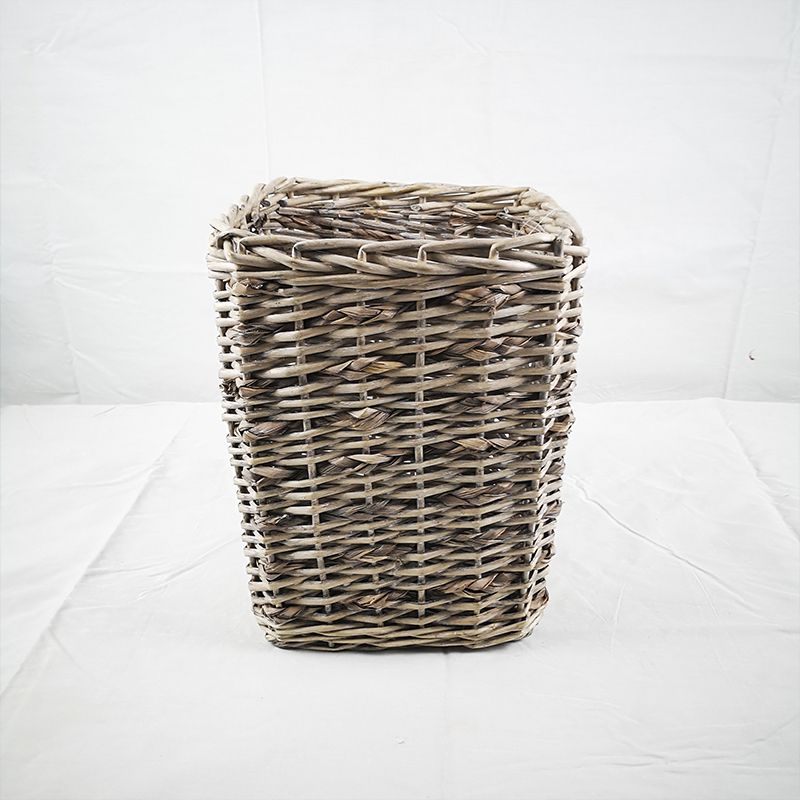 WILLOW PRODUCTS