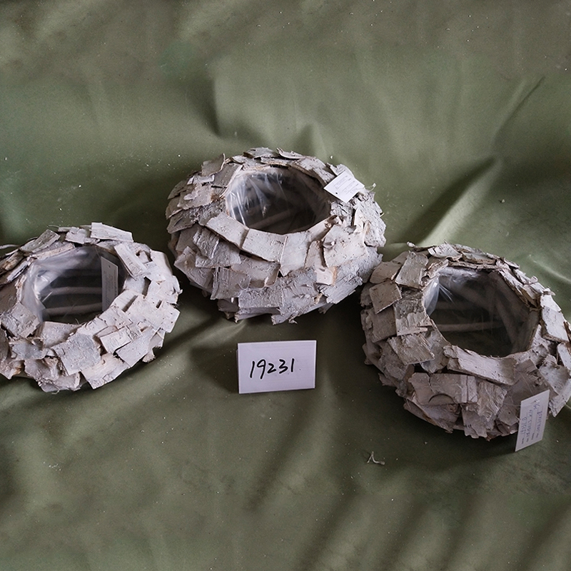 WOODEN DECORATION