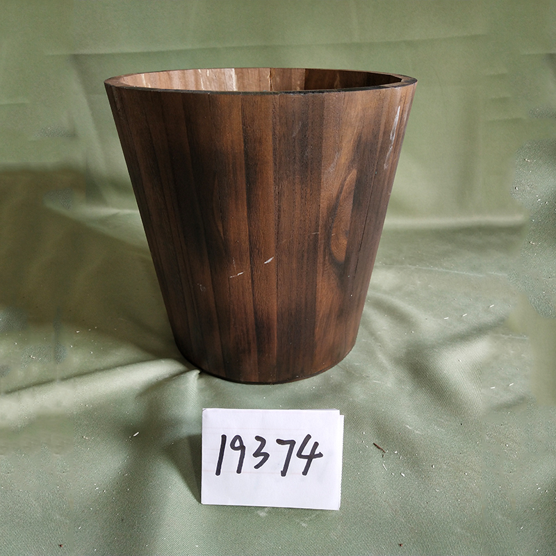 WOODEN DECORATION