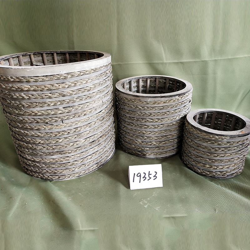 WOODEN DECORATION