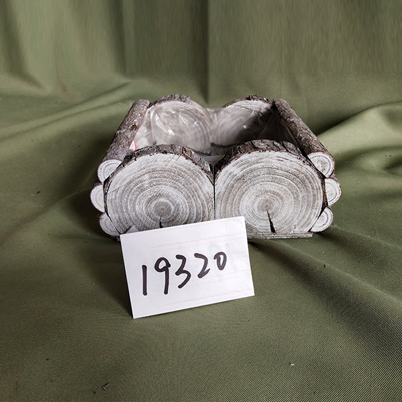 WOODEN DECORATION