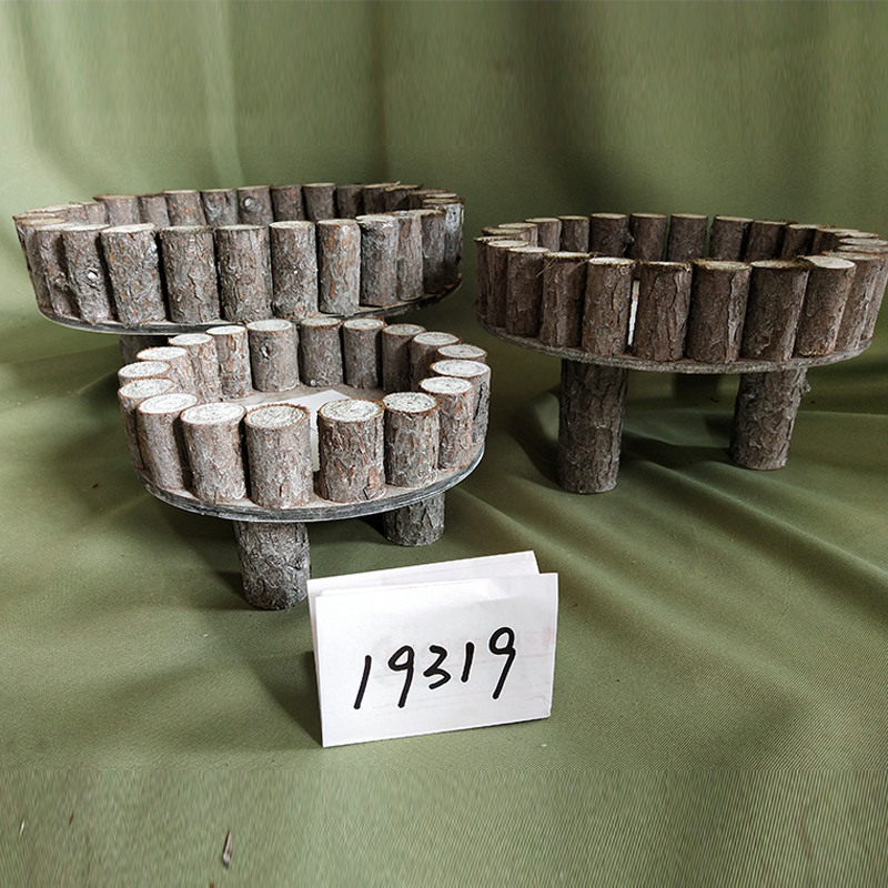 WOODEN DECORATION