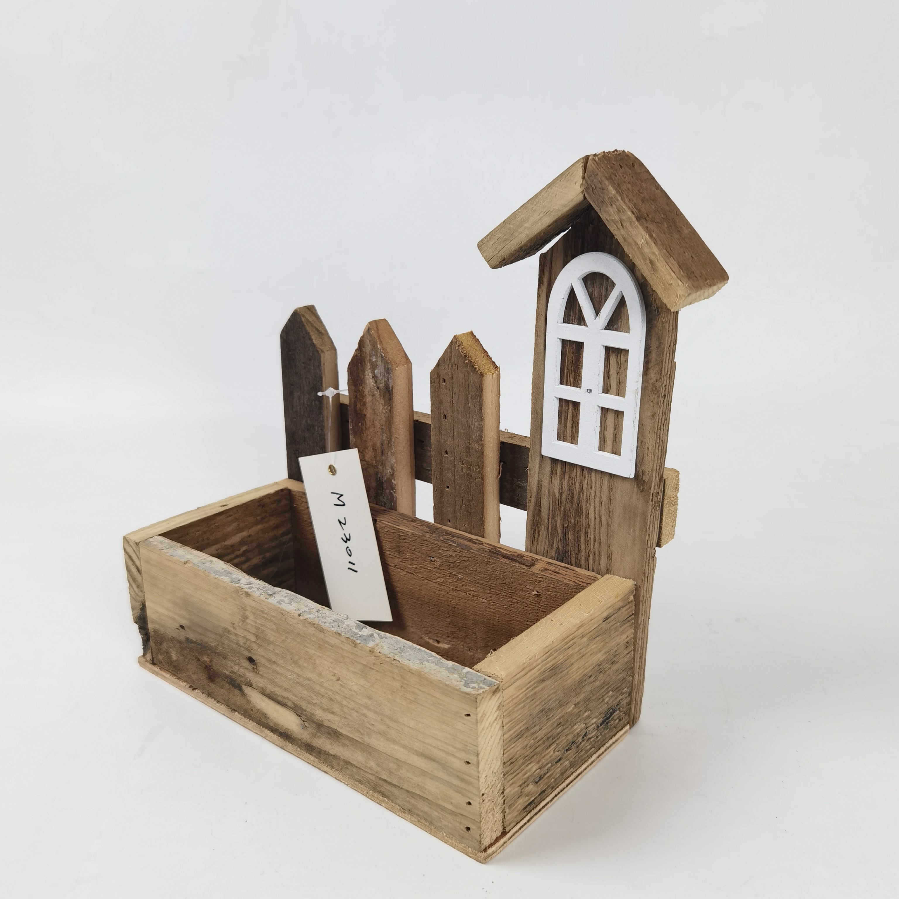 WOODEN DECORATION