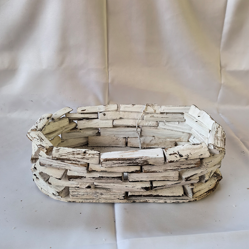 WOODEN DECORATION