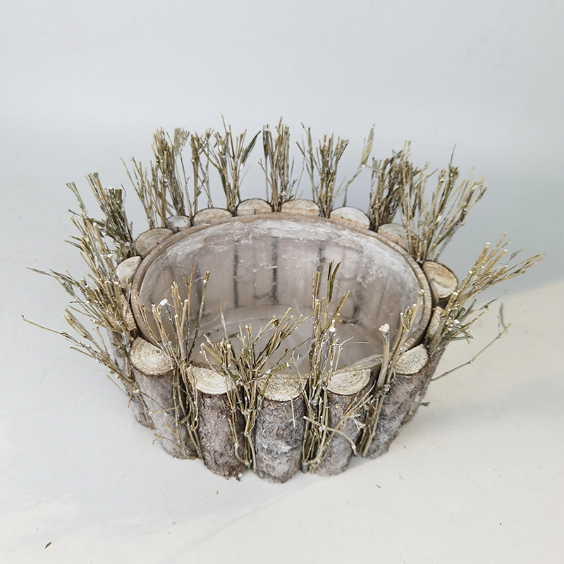 WOODEN DECORATION