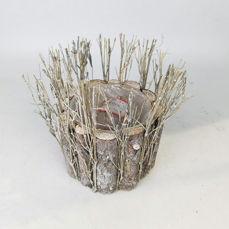 WOODEN DECORATION