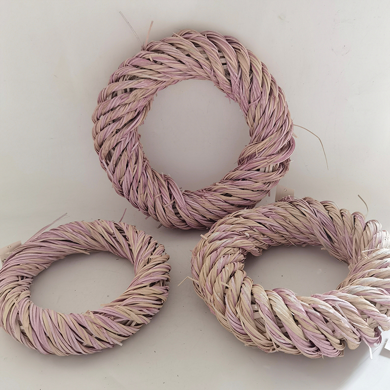 WOODEN DECORATION
