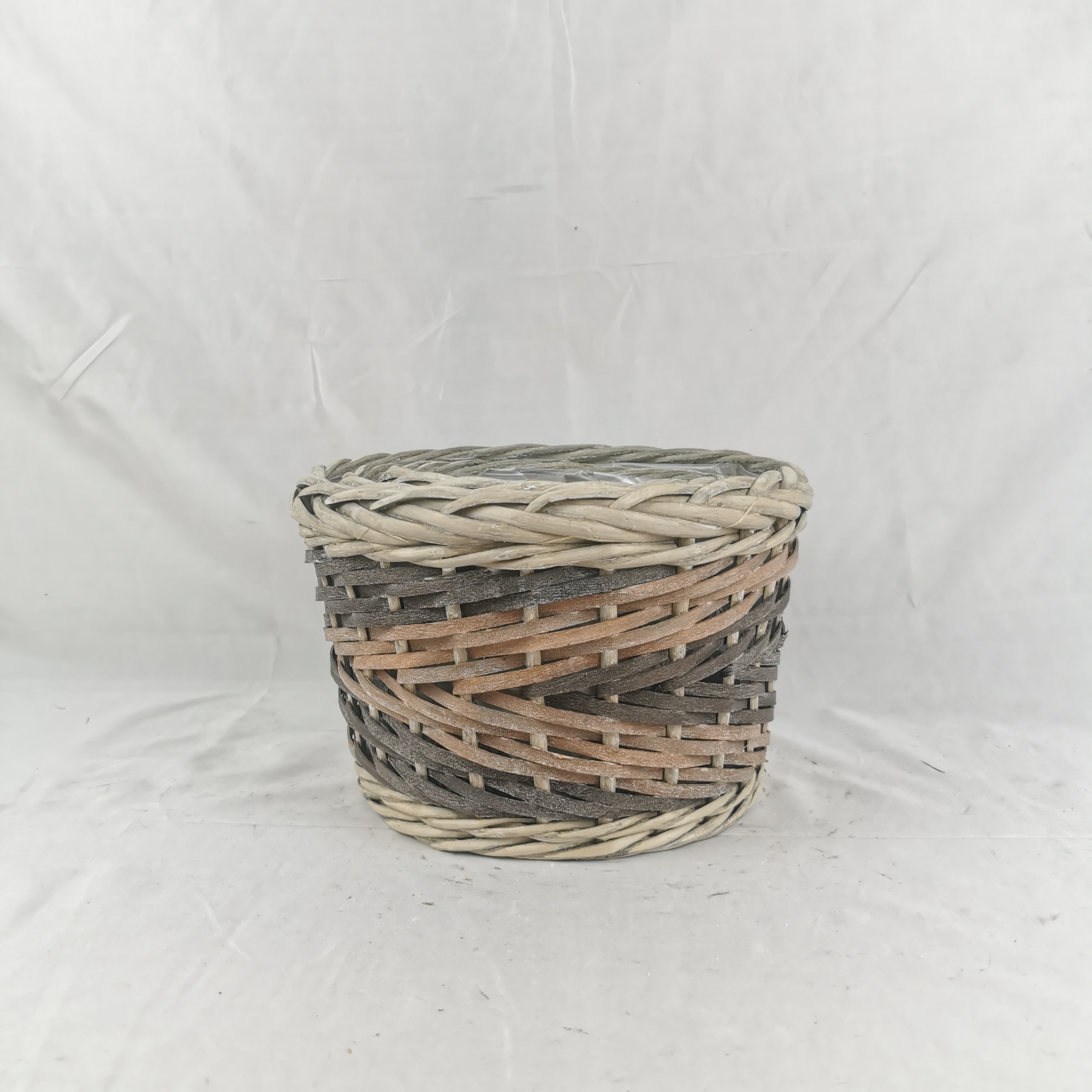 WILLOW PRODUCTS