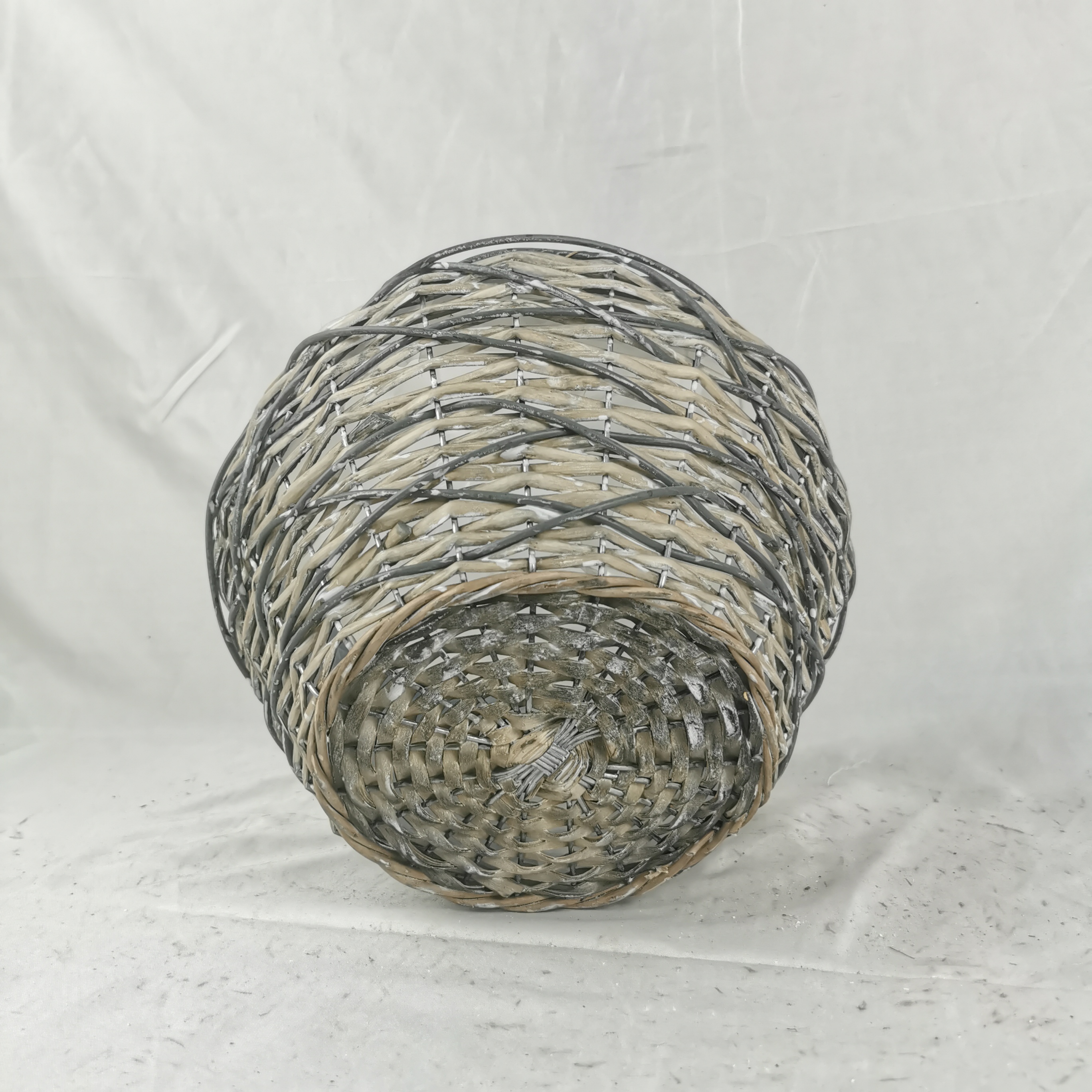 WILLOW PRODUCTS