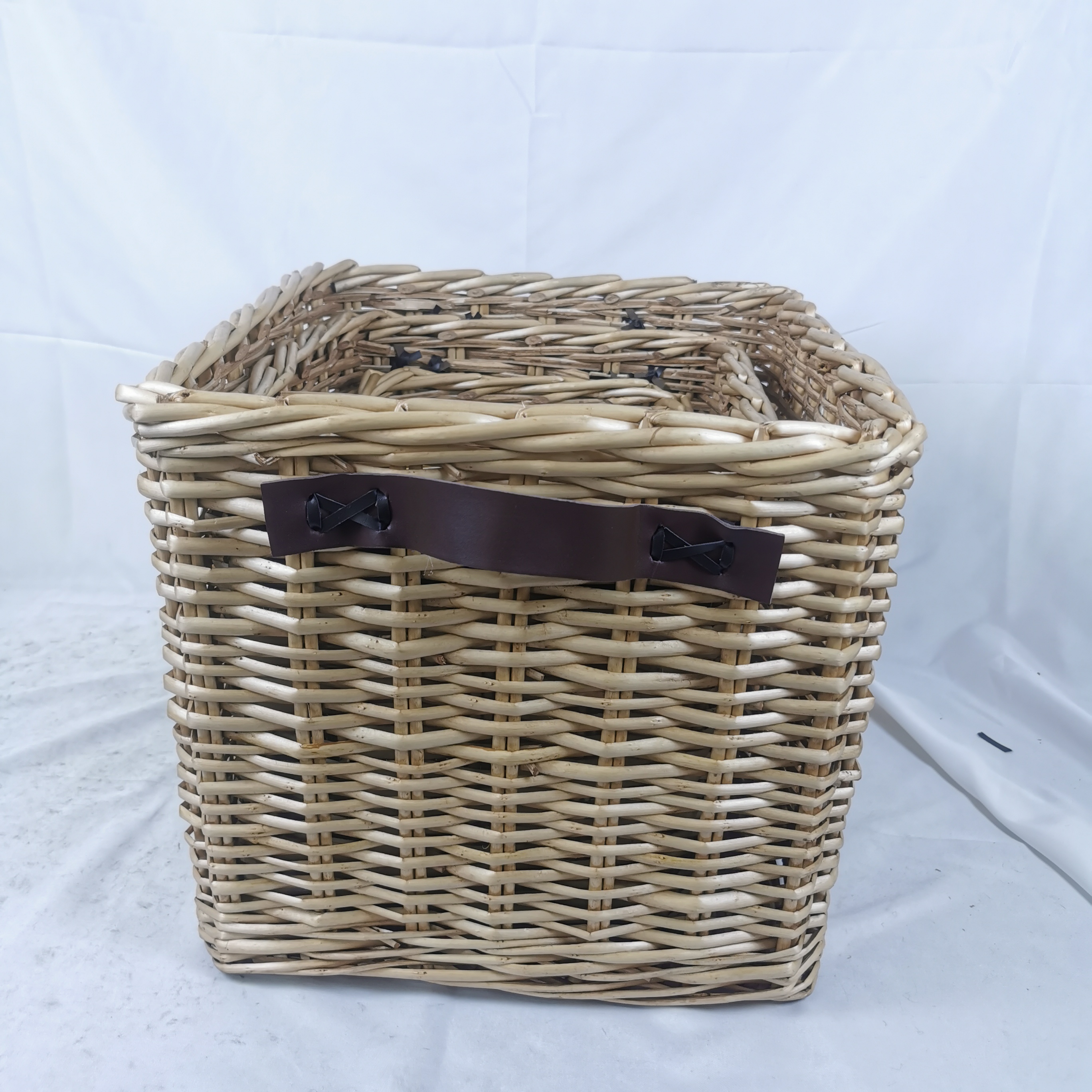 WILLOW PRODUCTS