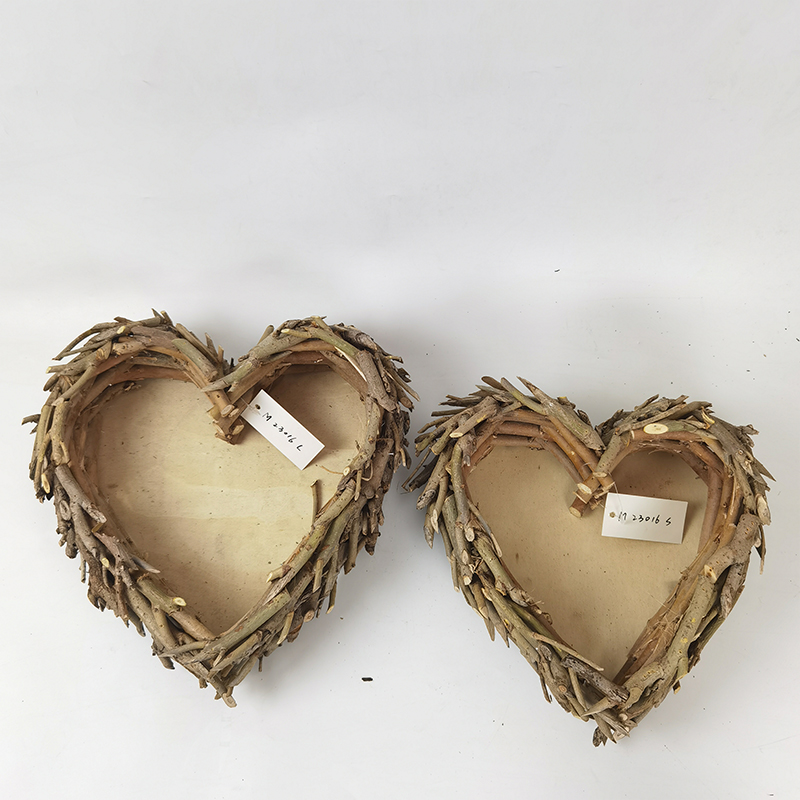 WOODEN DECORATION