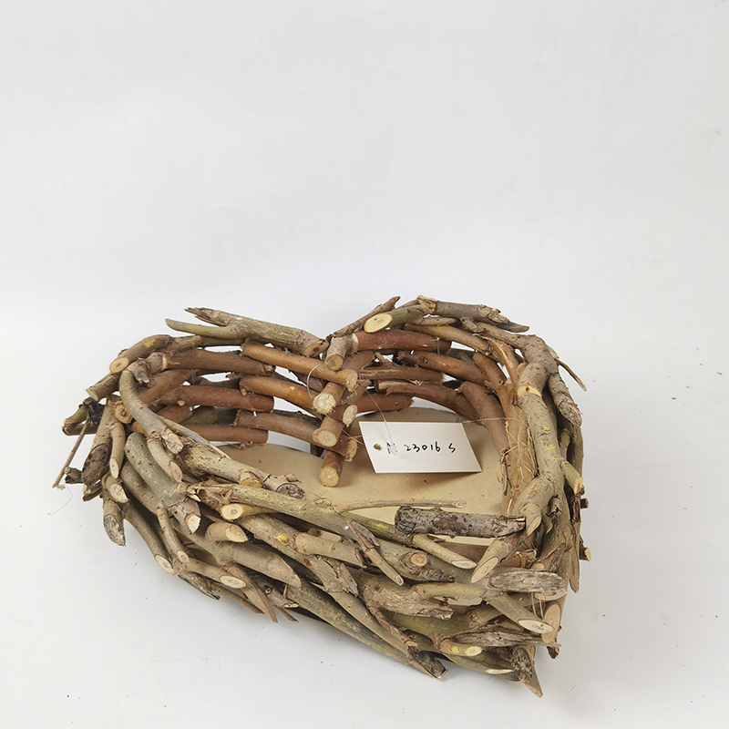 WOODEN DECORATION
