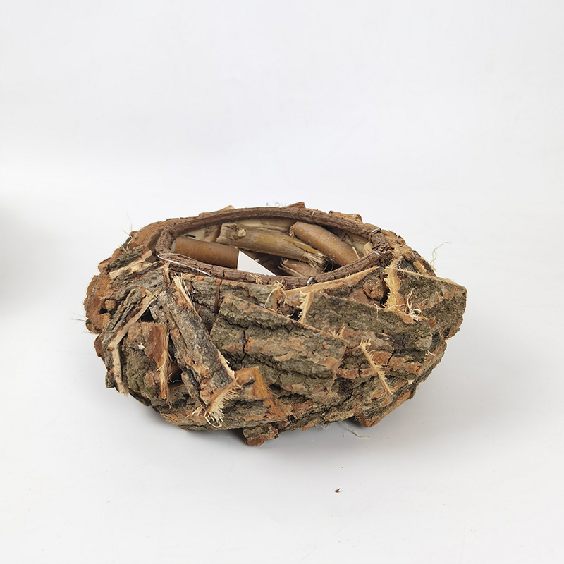 WOODEN DECORATION