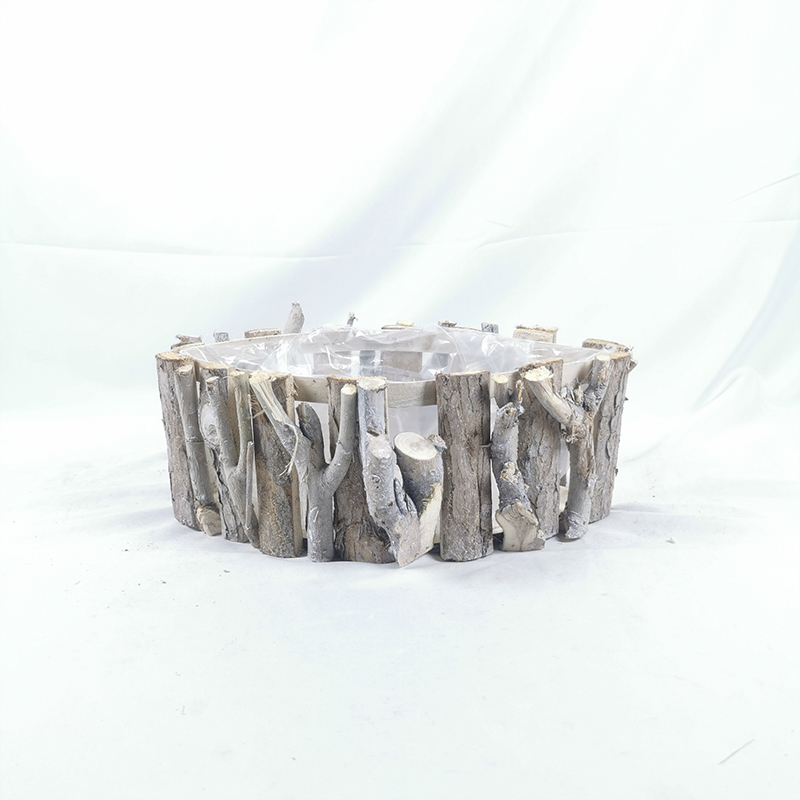 WOODEN DECORATION