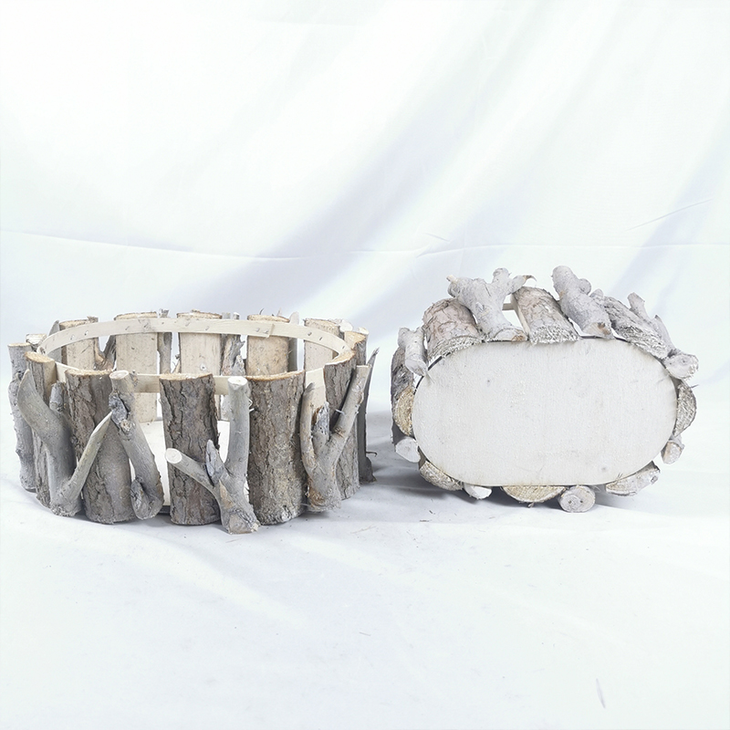 WOODEN DECORATION