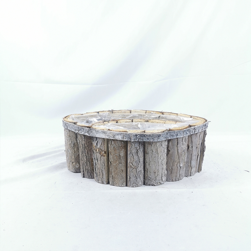 WOODEN DECORATION