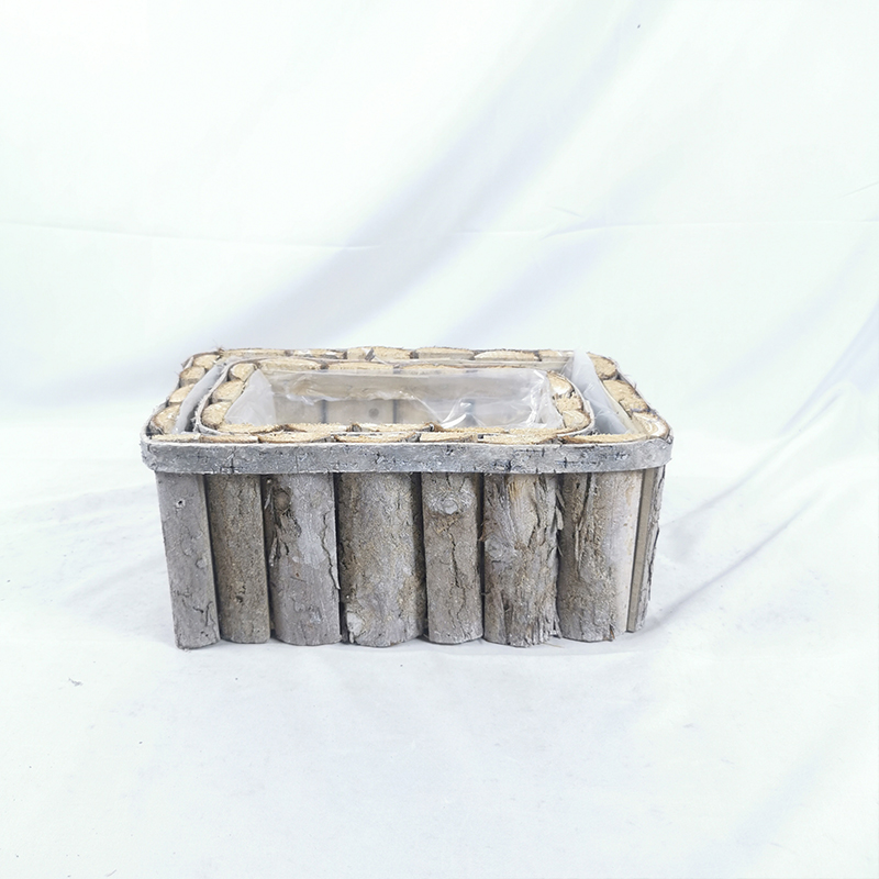 WOODEN DECORATION