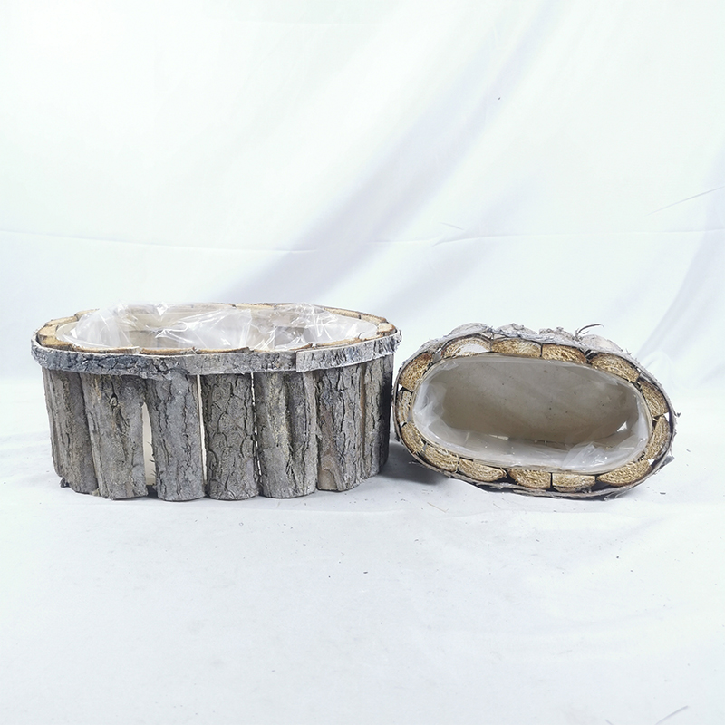 WOODEN DECORATION
