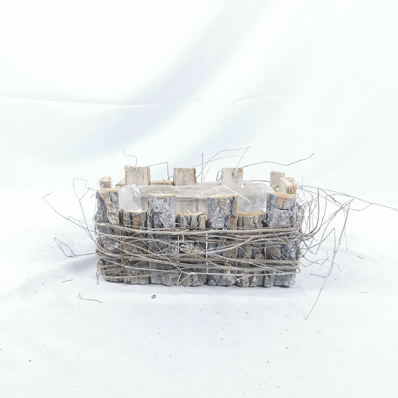 WOODEN DECORATION