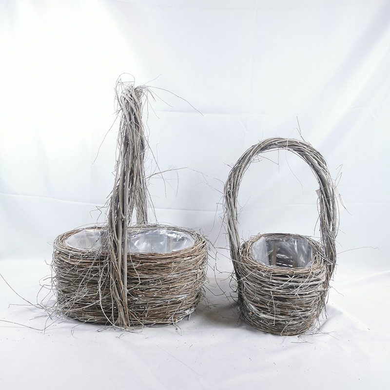 WOODEN DECORATION