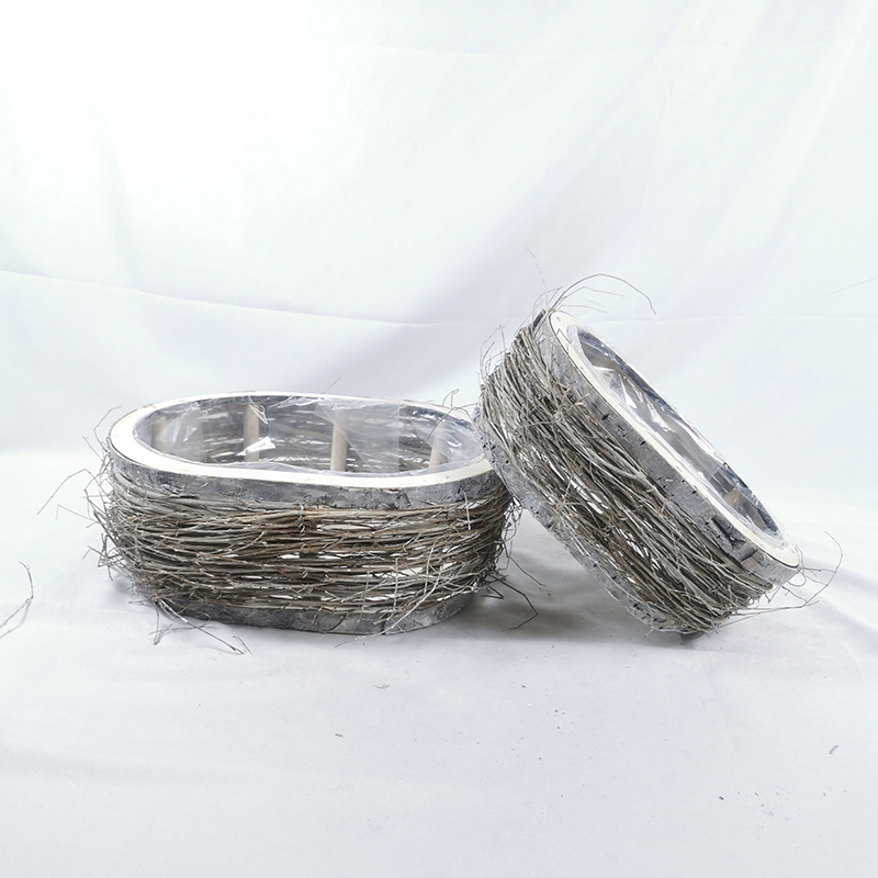 WOODEN DECORATION