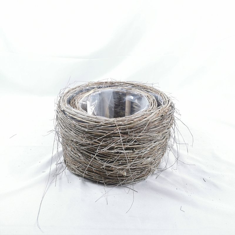 WOODEN DECORATION