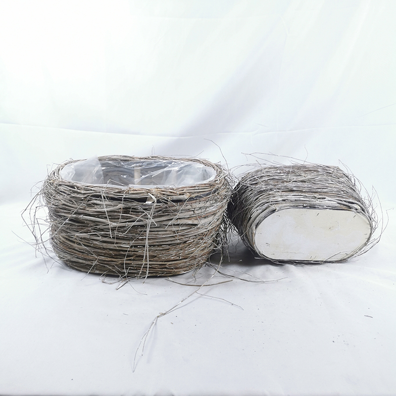 WOODEN DECORATION