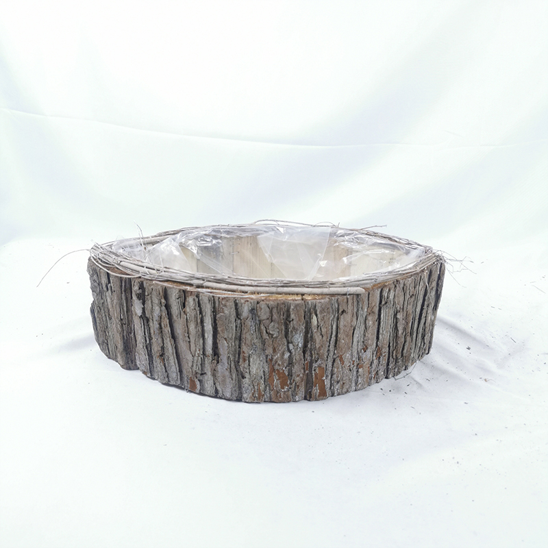 WOODEN DECORATION
