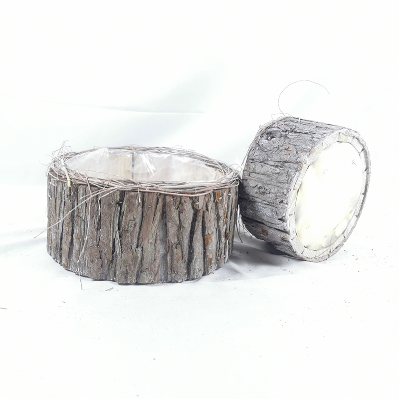 WOODEN DECORATION