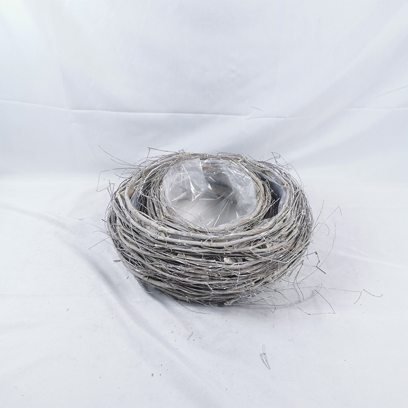 WOODEN DECORATION