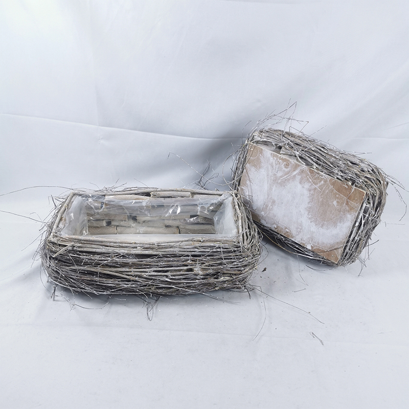 WOODEN DECORATION