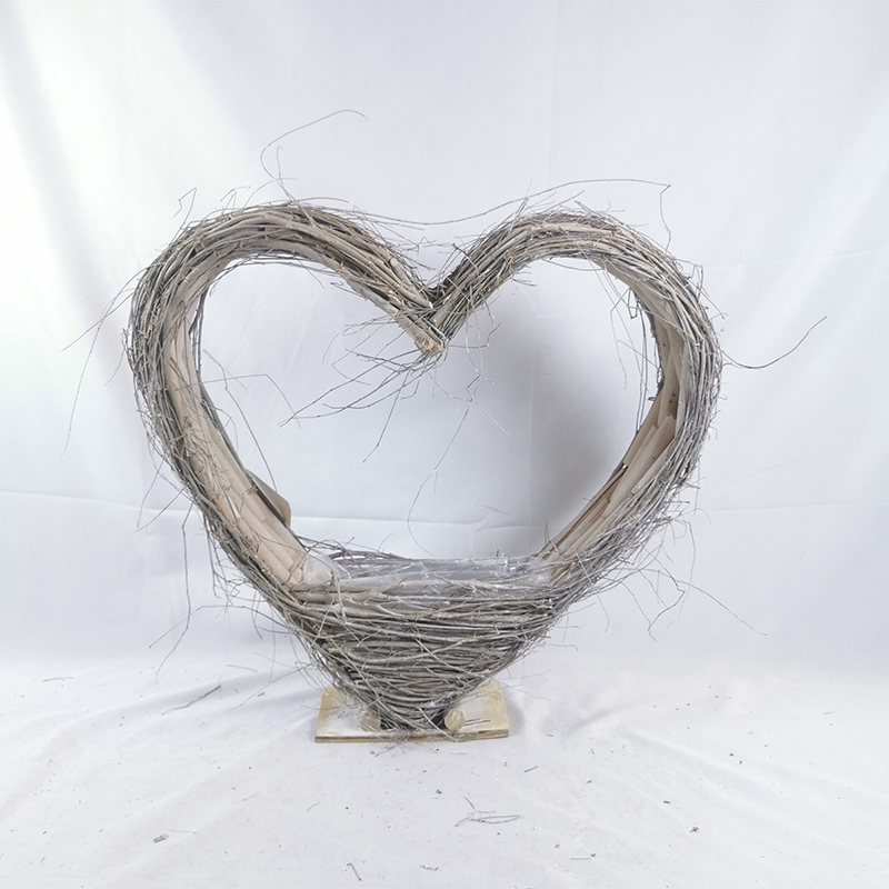 WOODEN DECORATION