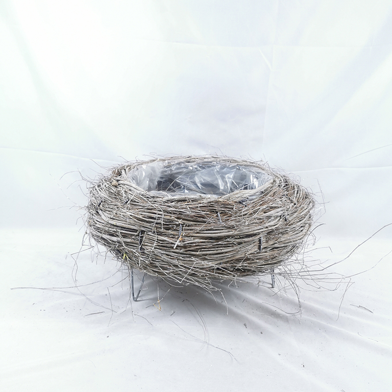 WOODEN DECORATION