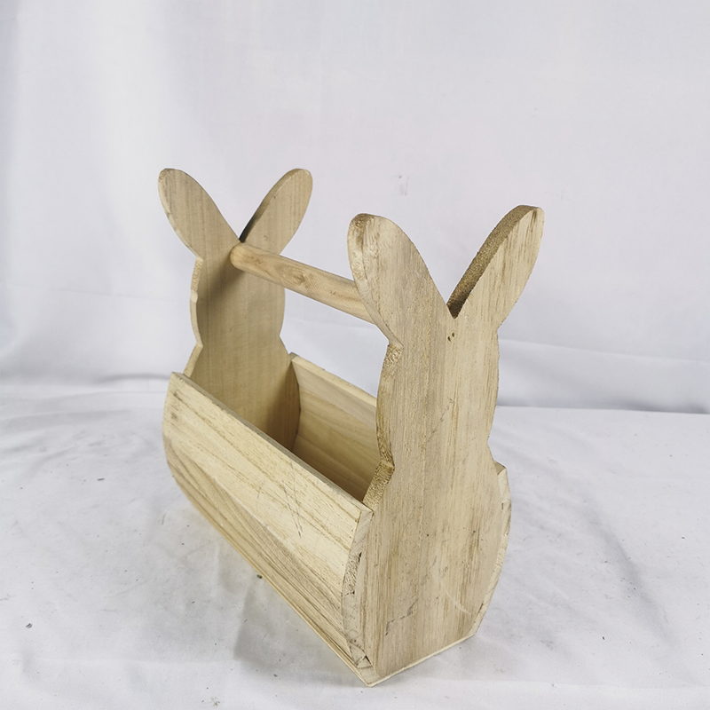 WOODEN DECORATION