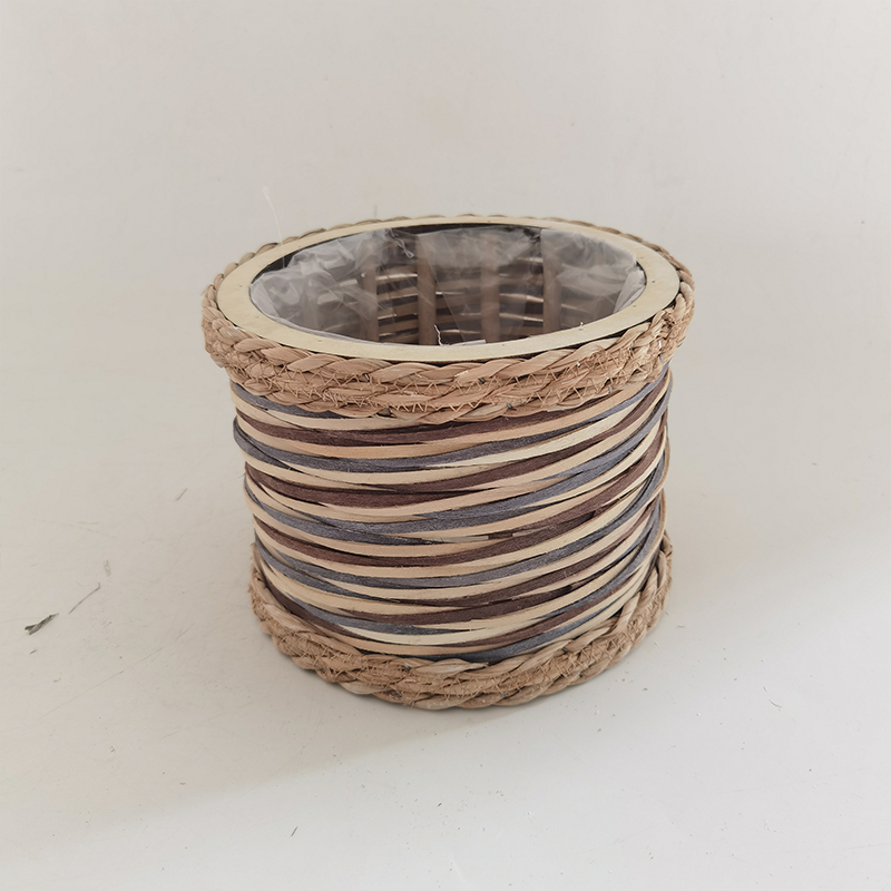 WOODEN DECORATION