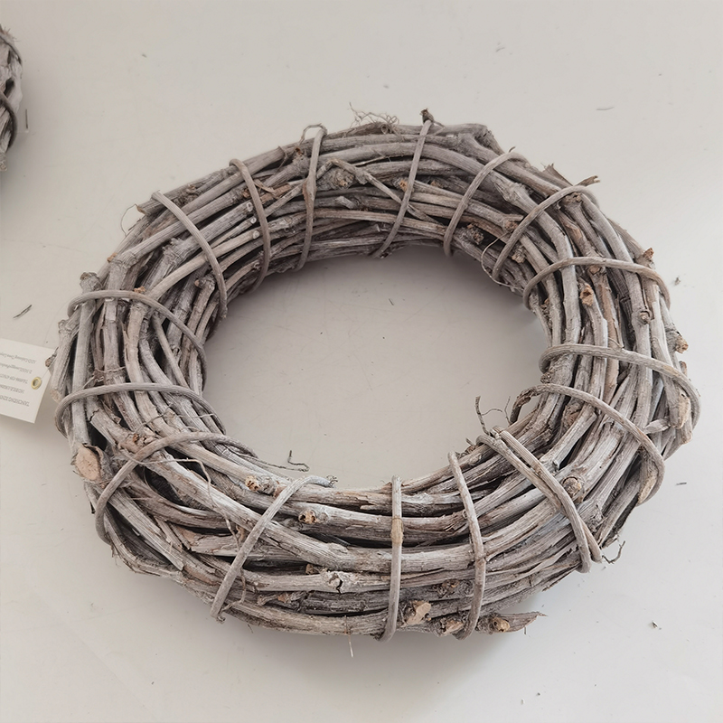 WOODEN DECORATION