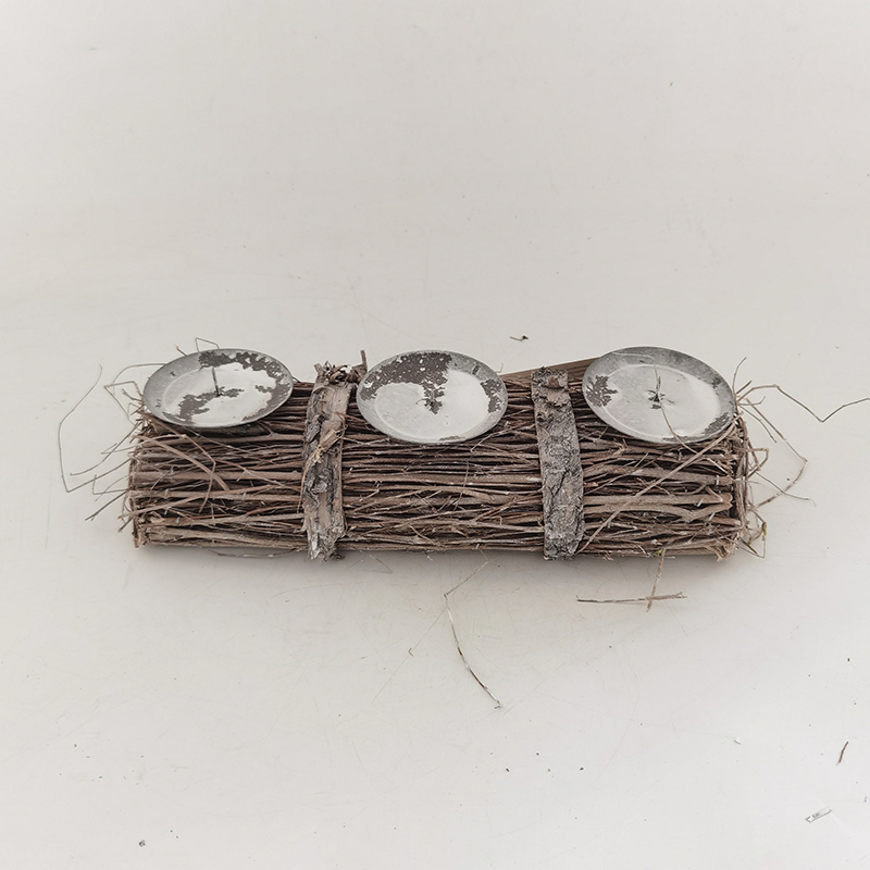 WOODEN DECORATION
