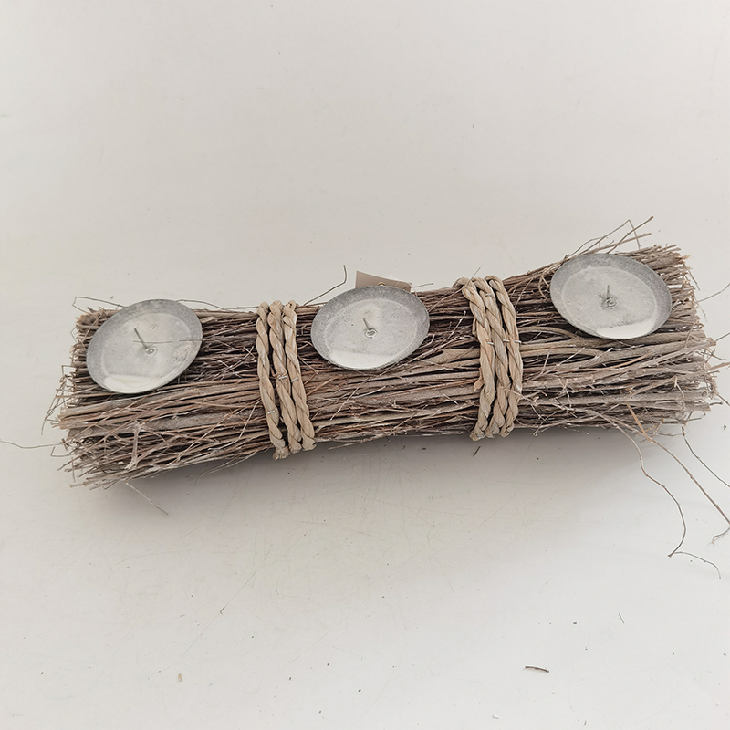 WOODEN DECORATION