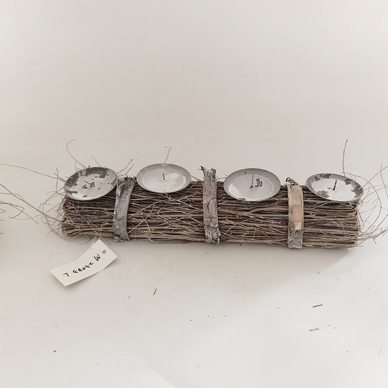 WOODEN DECORATION