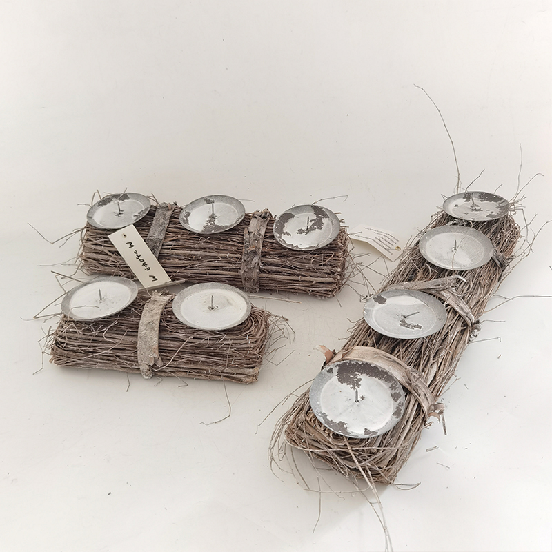 WOODEN DECORATION
