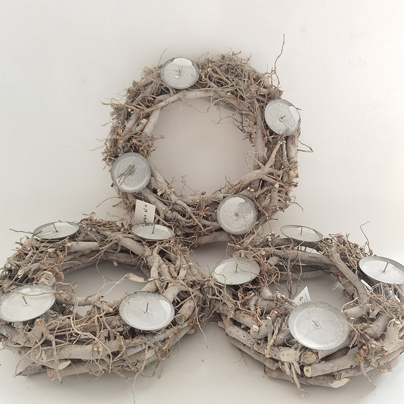 WOODEN DECORATION