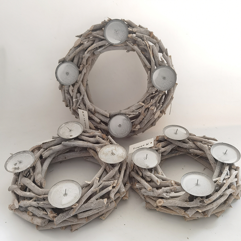 WOODEN DECORATION