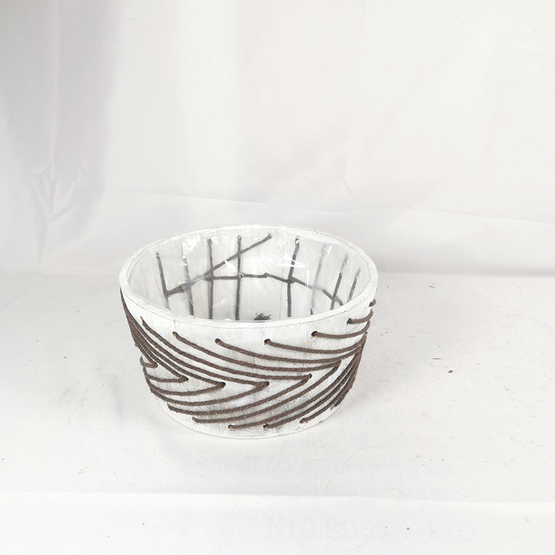 WOODEN DECORATION