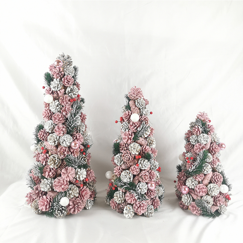 CHRISTMAS PRODUCTS