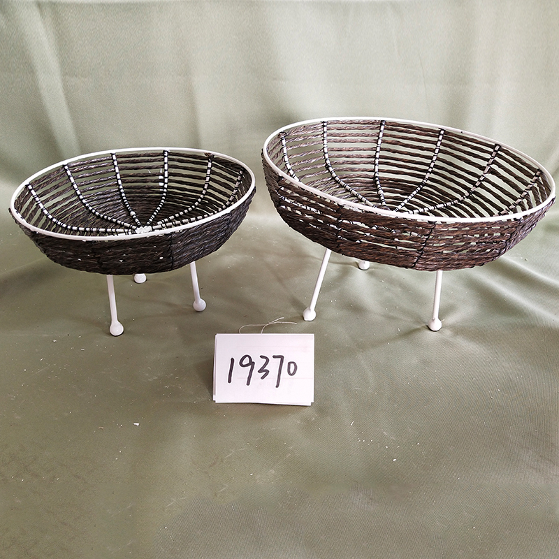 IRON DECORATION