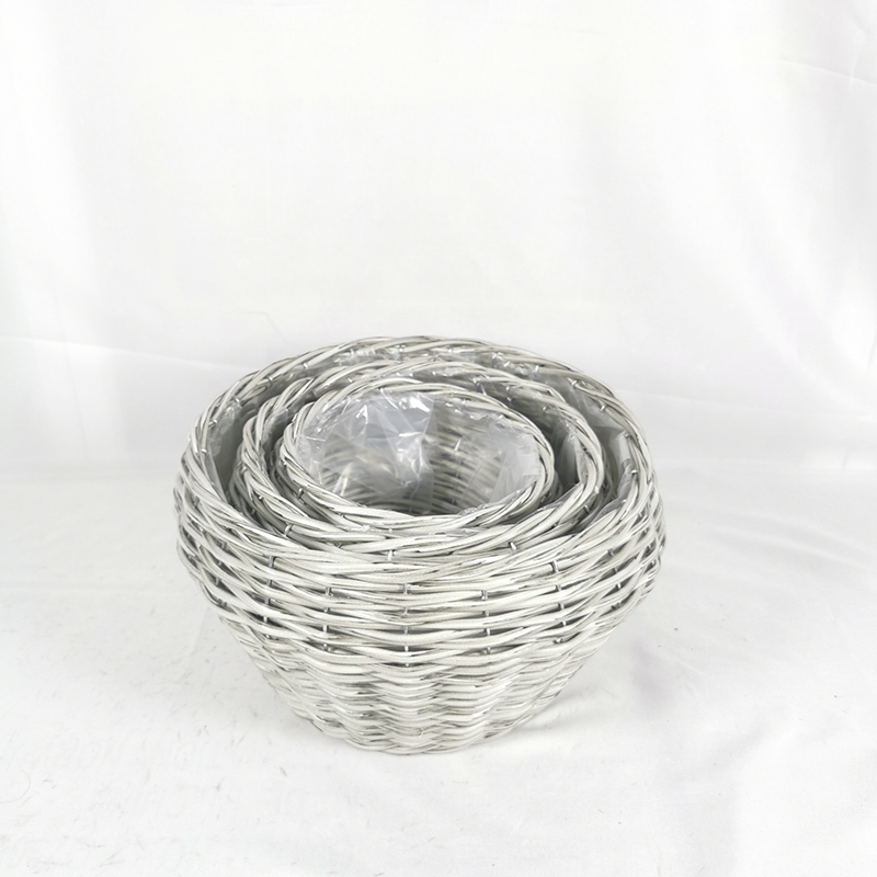 IRON DECORATION