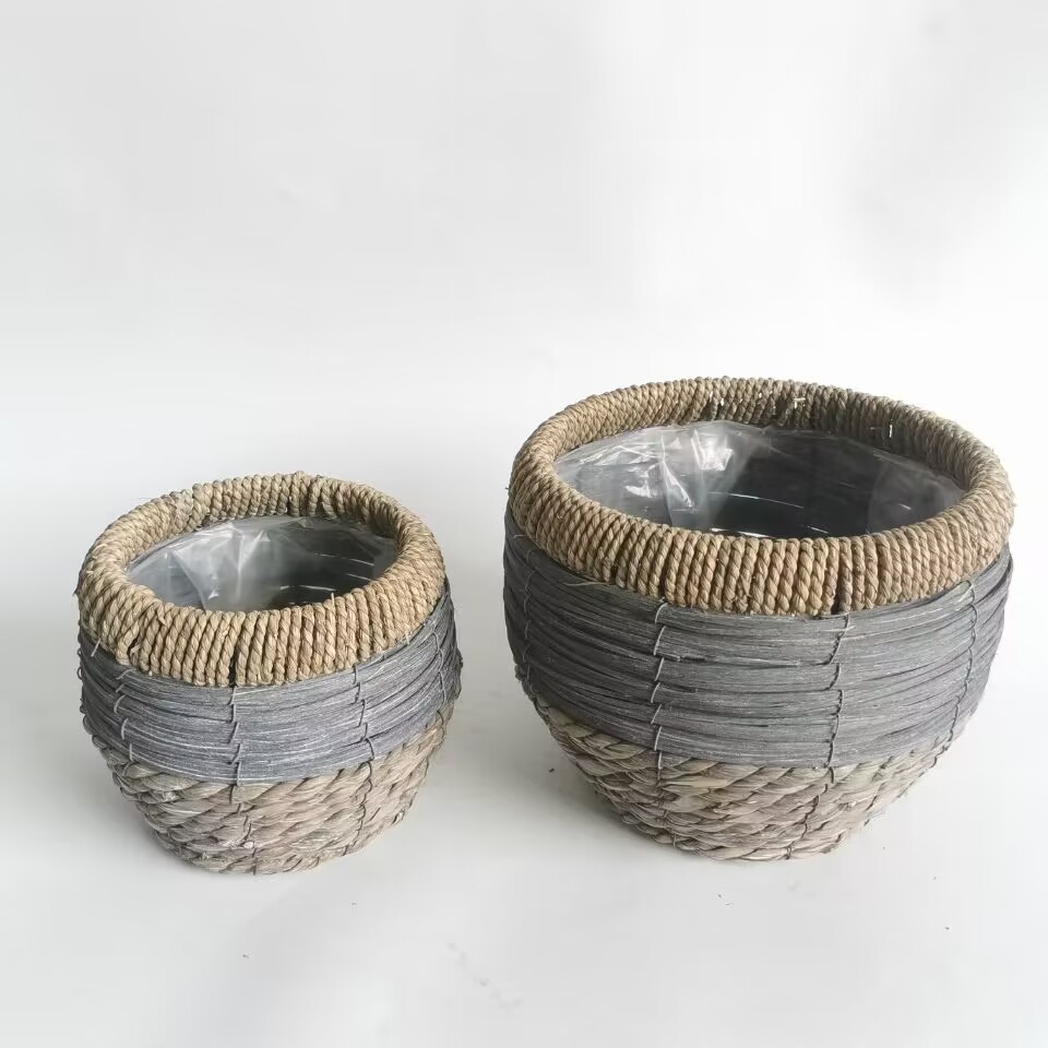 IRON DECORATION