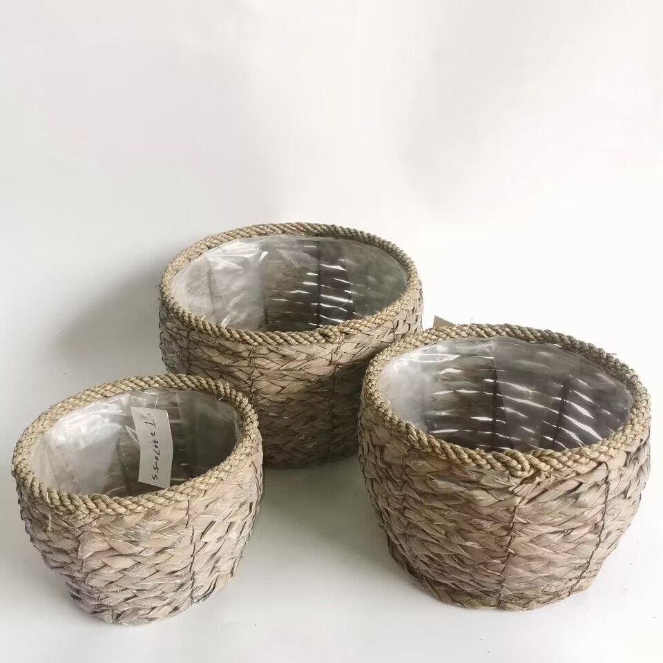 IRON DECORATION
